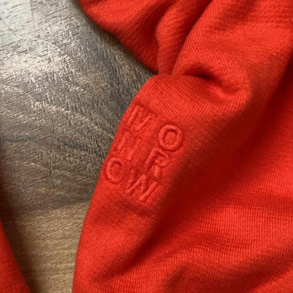 MONROW Classic Raglan Sweatshirt - Picture 5 of 10